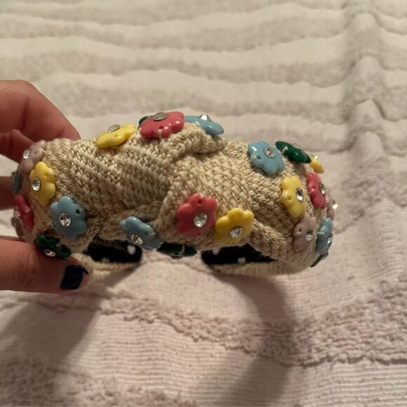 Lele Sadoughi Daphne Floral Charm Knotted Headband in Rainbow & Tan Raffia - Picture 7 of 7